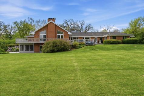 520 West Merri Oaks Road Barrington Hills IL 60010