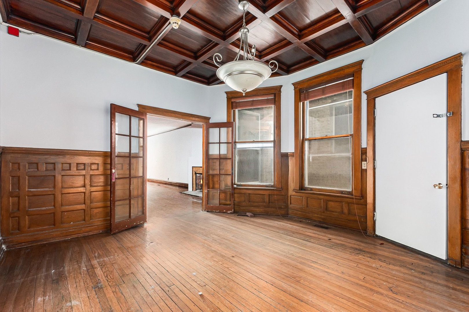 5114 South Dorchester Avenue Chicago IL 60615