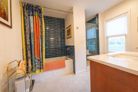 6 Marquette Lane Kankakee IL 60901