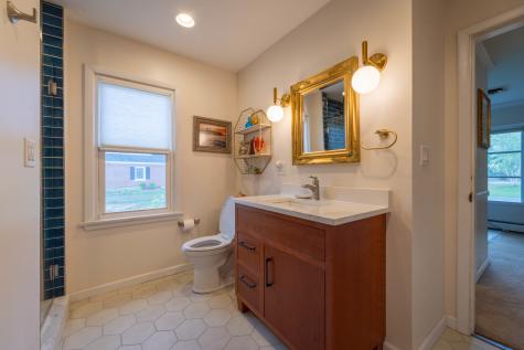 6 Marquette Lane Kankakee IL 60901