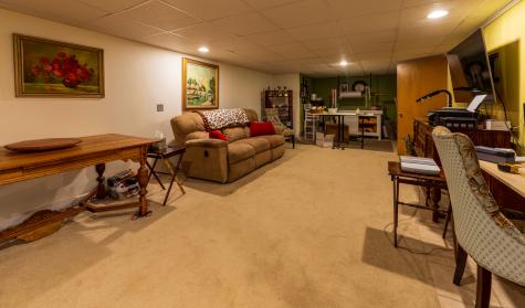 6 Marquette Lane Kankakee IL 60901