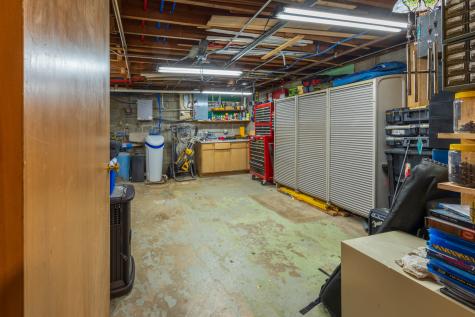 6 Marquette Lane Kankakee IL 60901