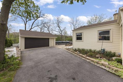 5818 Ridgewood Drive Western Springs IL 60558
