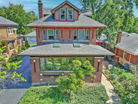 10127 South Hoyne Avenue Chicago IL 60643