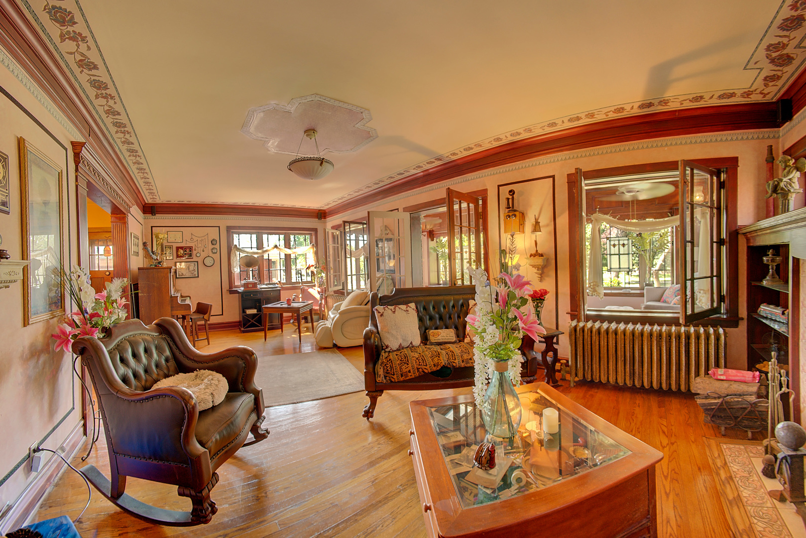 10127 South Hoyne Avenue Chicago IL 60643