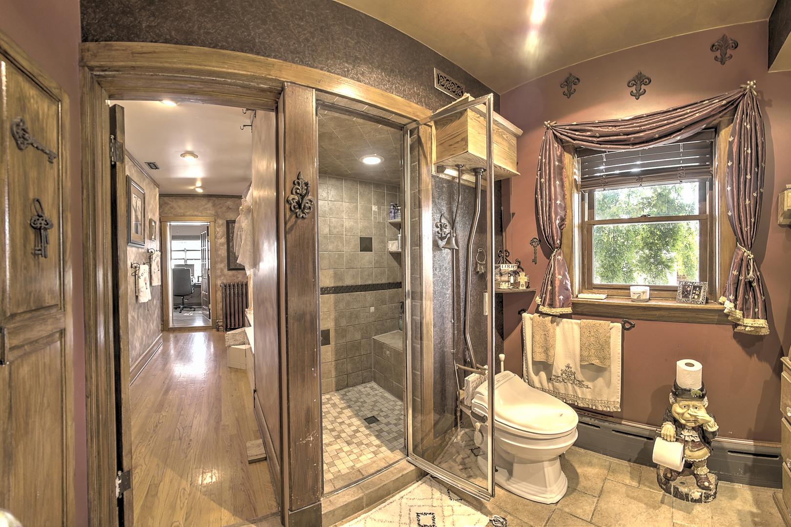 10127 South Hoyne Avenue Chicago IL 60643