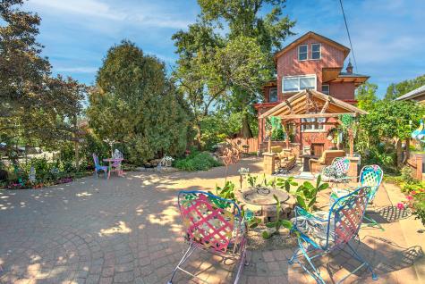 10127 South Hoyne Avenue Chicago IL 60643