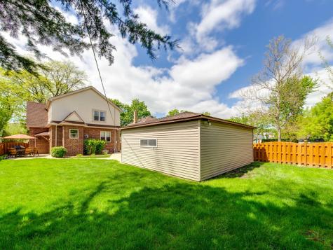 805 South Mitchell Avenue Arlington Heights IL 60005