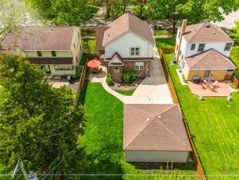 805 South Mitchell Avenue Arlington Heights IL 60005