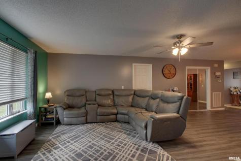 3012 Bluff Ridge Drive Quincy IL 62305