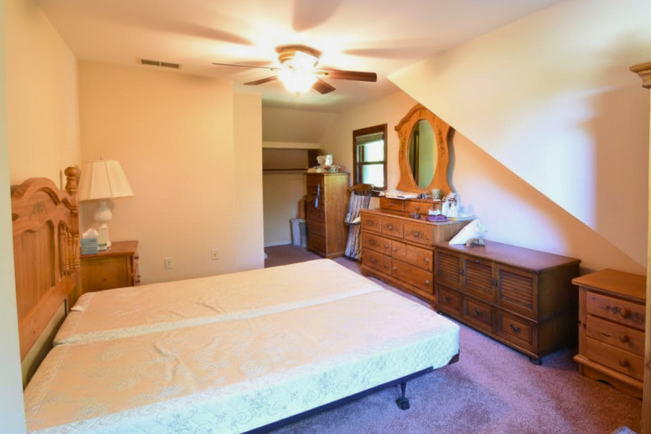 8502 Parkview Avenue Brookfield IL 60513