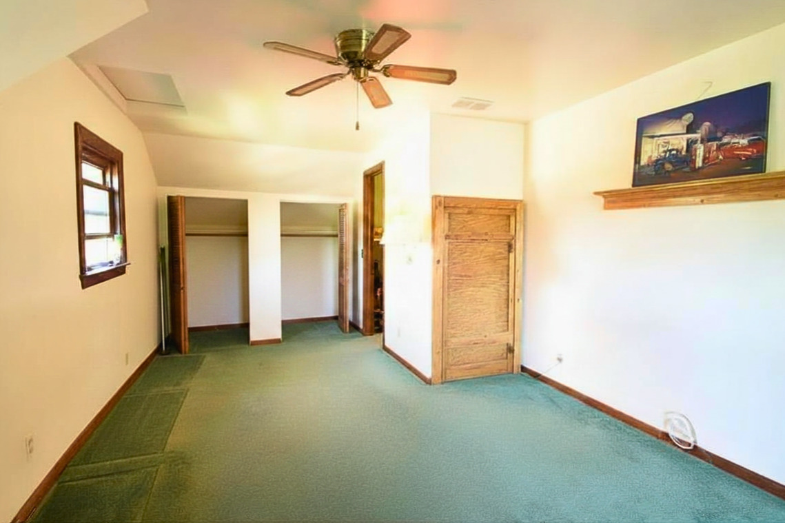8502 Parkview Avenue Brookfield IL 60513