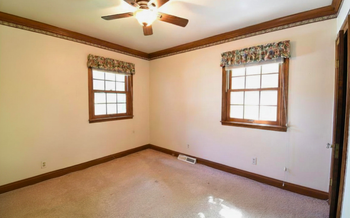8502 Parkview Avenue Brookfield IL 60513