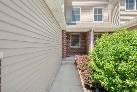3705 Green Tree Lane Dekalb IL 60115