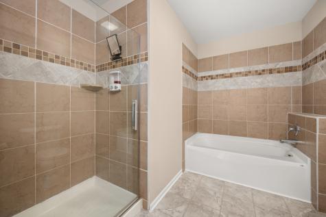 3705 Green Tree Lane Dekalb IL 60115