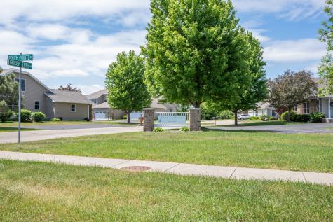 3705 Green Tree Lane Dekalb IL 60115