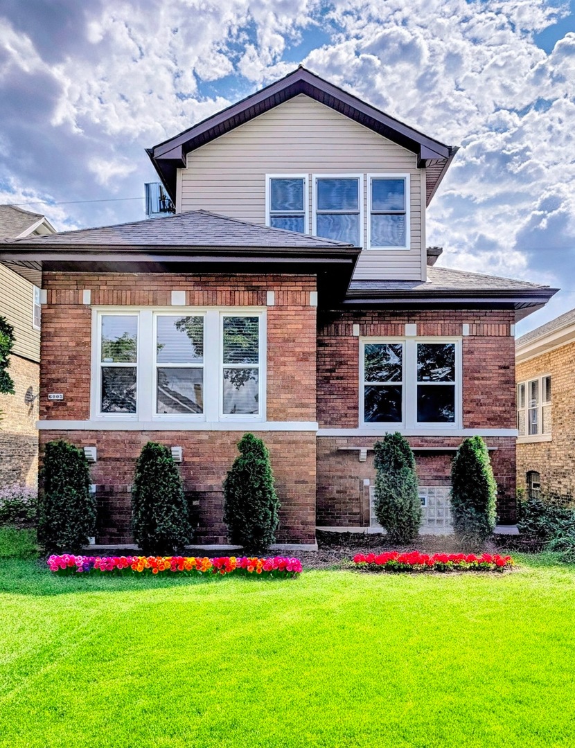 6005 West Waveland Avenue Chicago IL 60634