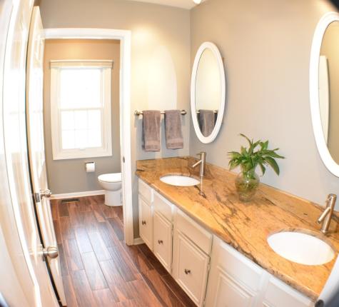 175 Hilltop Avenue Barrington IL 60010