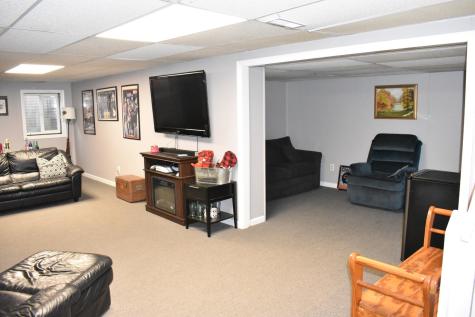 175 Hilltop Avenue Barrington IL 60010