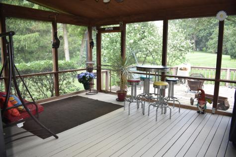 175 Hilltop Avenue Barrington IL 60010