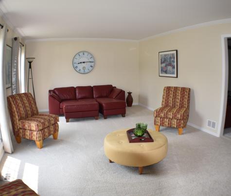 175 Hilltop Avenue Barrington IL 60010