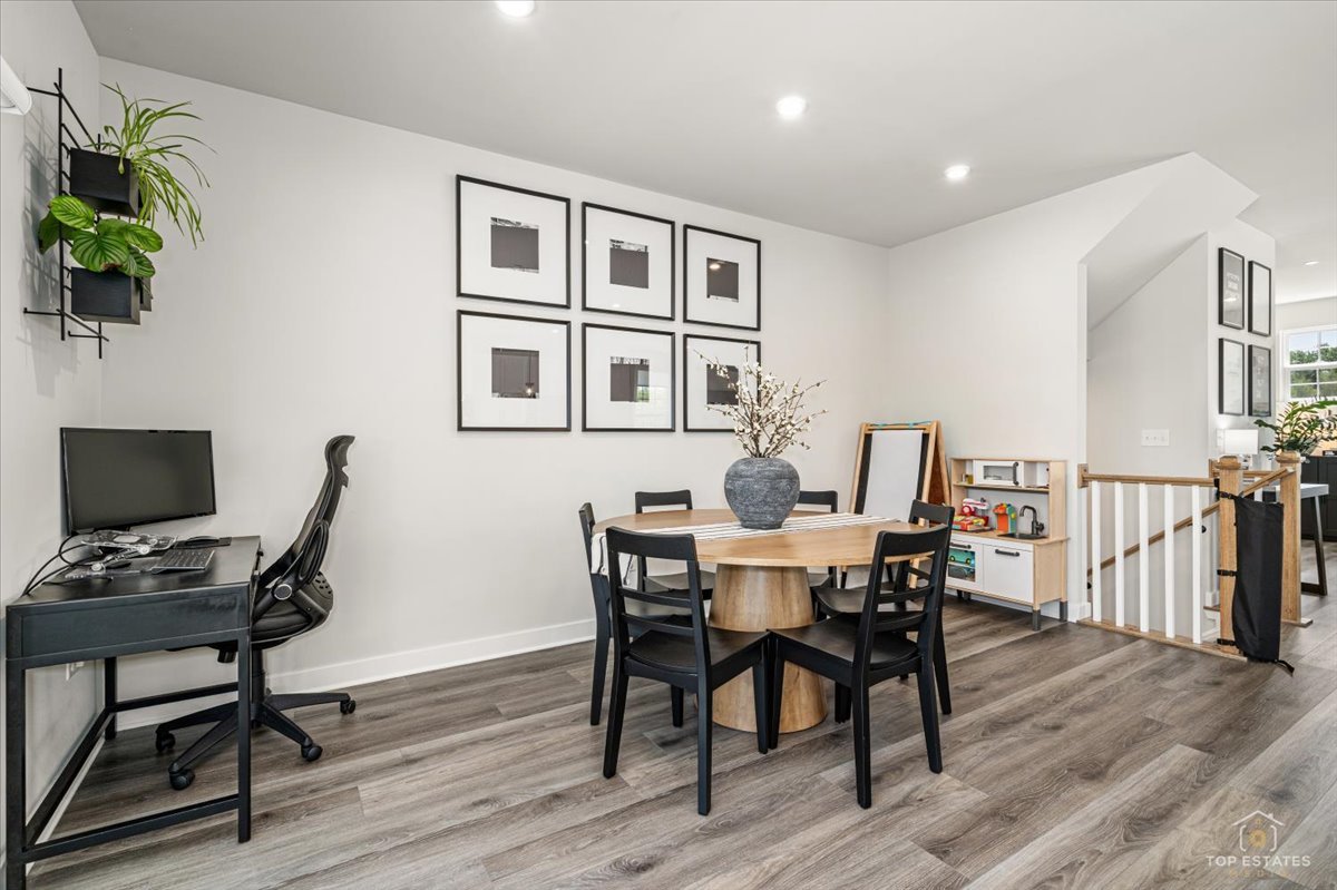 197 Canterbury Way Lake Zurich IL 60047