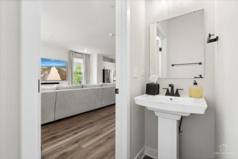 197 Canterbury Way Lake Zurich IL 60047