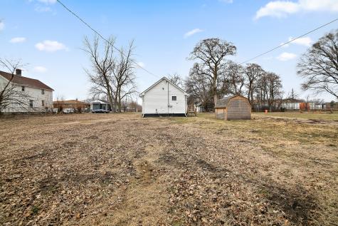 838 North Rosewood Avenue Kankakee IL 60901