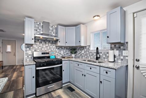 838 North Rosewood Avenue Kankakee IL 60901