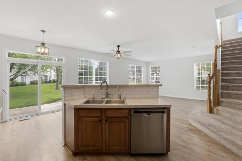 2246 Pembridge Drive Lake In The Hills IL 60156