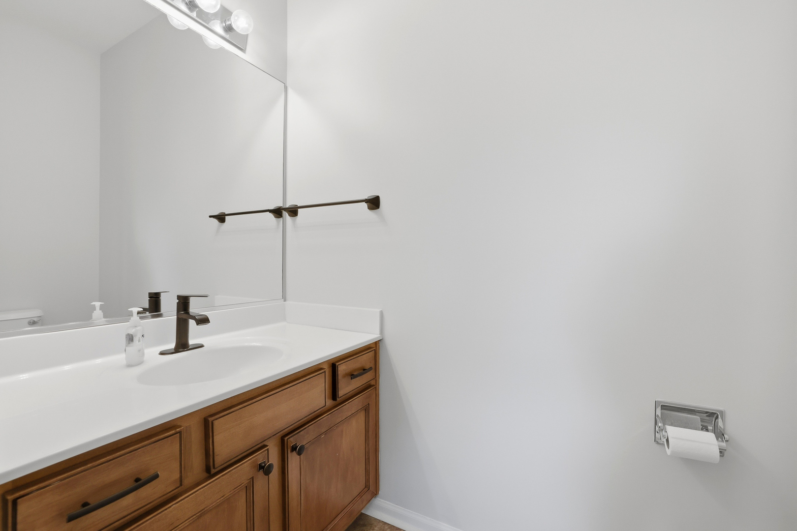2246 Pembridge Drive Lake In The Hills IL 60156
