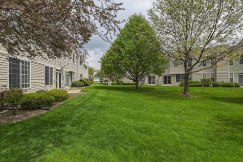 2246 Pembridge Drive Lake In The Hills IL 60156