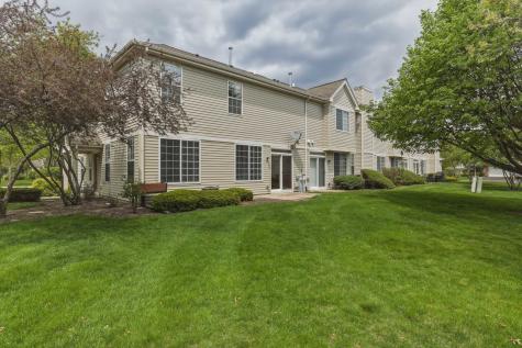 2246 Pembridge Drive Lake In The Hills IL 60156