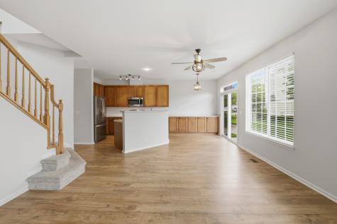 2246 Pembridge Drive Lake In The Hills IL 60156