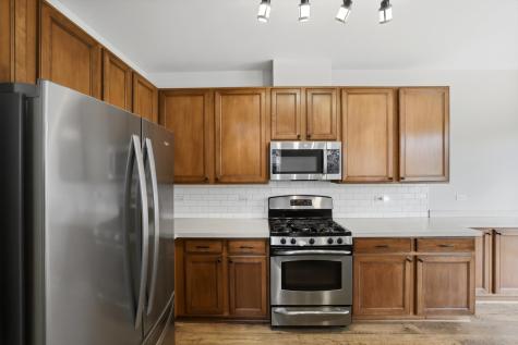 2246 Pembridge Drive Lake In The Hills IL 60156
