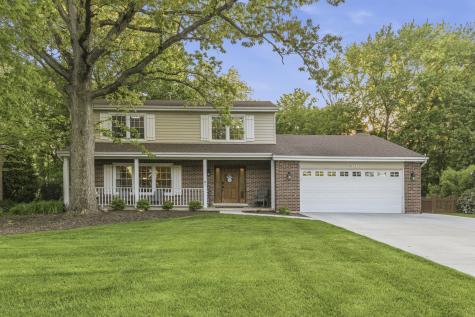 756 Oakwood Drive Frankfort IL 60423