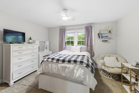 756 Oakwood Drive Frankfort IL 60423