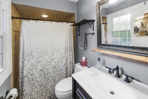 756 Oakwood Drive Frankfort IL 60423