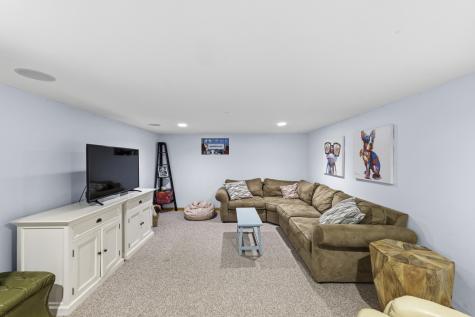 756 Oakwood Drive Frankfort IL 60423