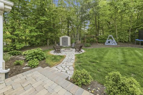 756 Oakwood Drive Frankfort IL 60423