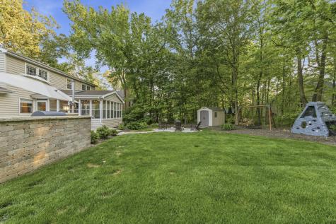 756 Oakwood Drive Frankfort IL 60423