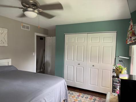 921 4H Road Ottawa IL 61350
