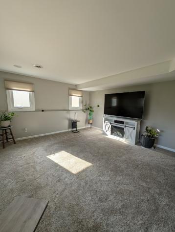 921 4H Road Ottawa IL 61350