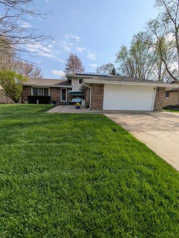 921 4H Road Ottawa IL 61350