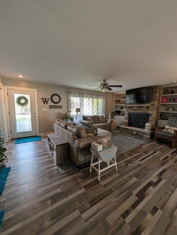 921 4H Road Ottawa IL 61350