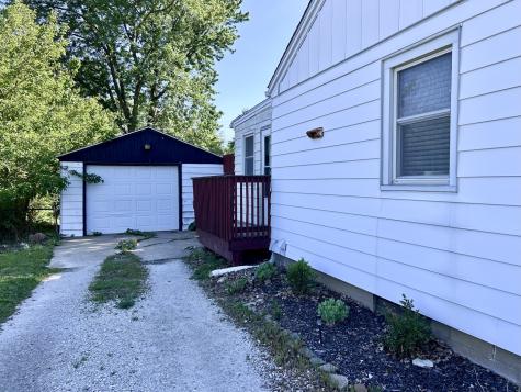 2208 West Vernon Court Peoria IL 61604