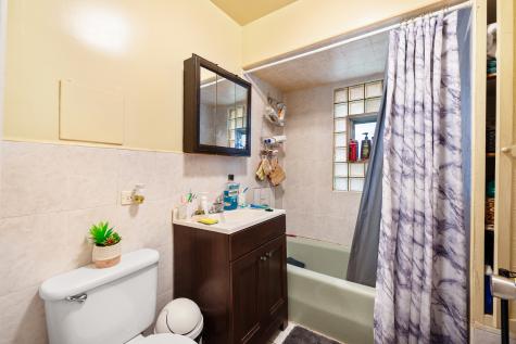 2109 North Karlov Avenue Chicago IL 60639