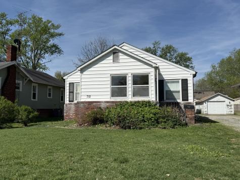 712 South Virginia Avenue Marion IL 62959