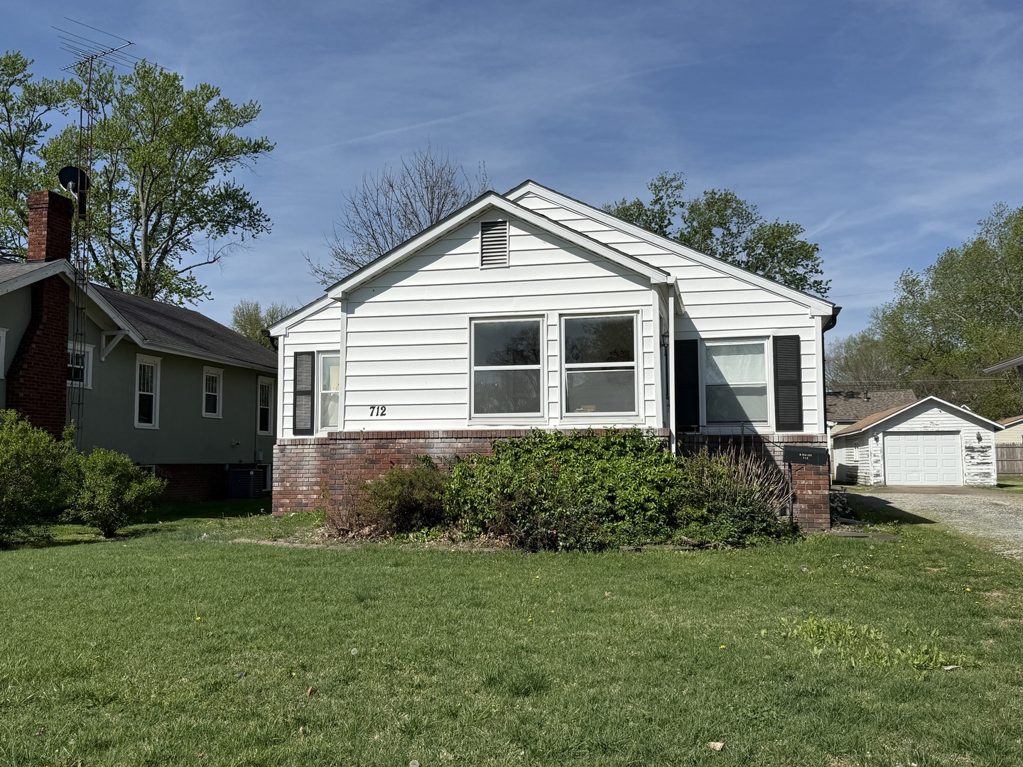 712 South Virginia Avenue Marion IL 62959