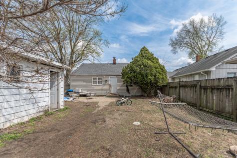 2717 Kinsey Street Rockford IL 61109